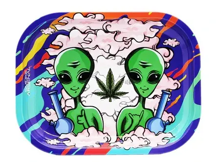 BANDEJA PEQUEÑA SMOKE ARSENAL ALIENS 18x14